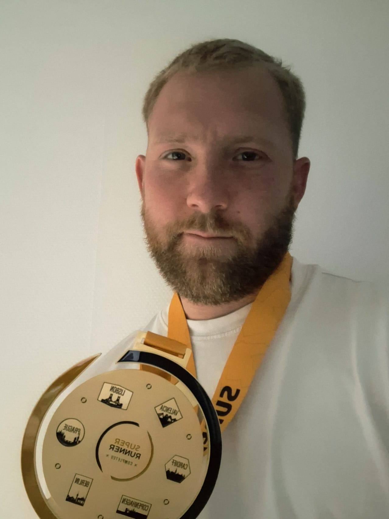 Running : L'aventure européenne de Rémy Catoul, qui boucle le défi du "SuperHalfs" en moins d'un an