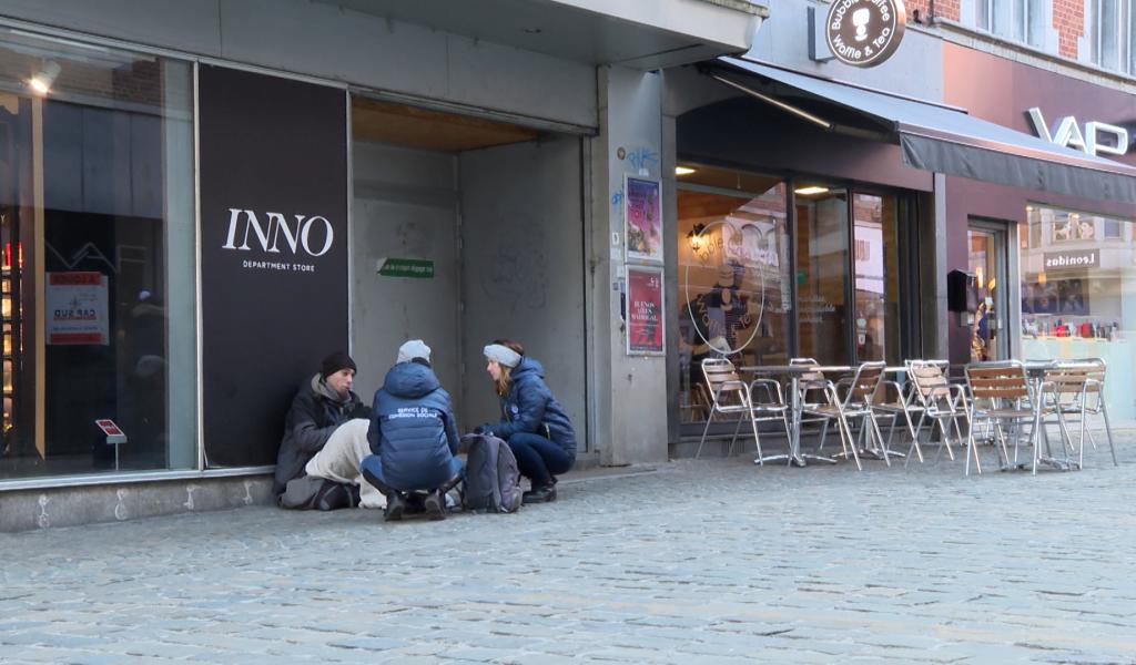 Les travailleurs sociaux de la Ville de Namur à la rencontre des SDF