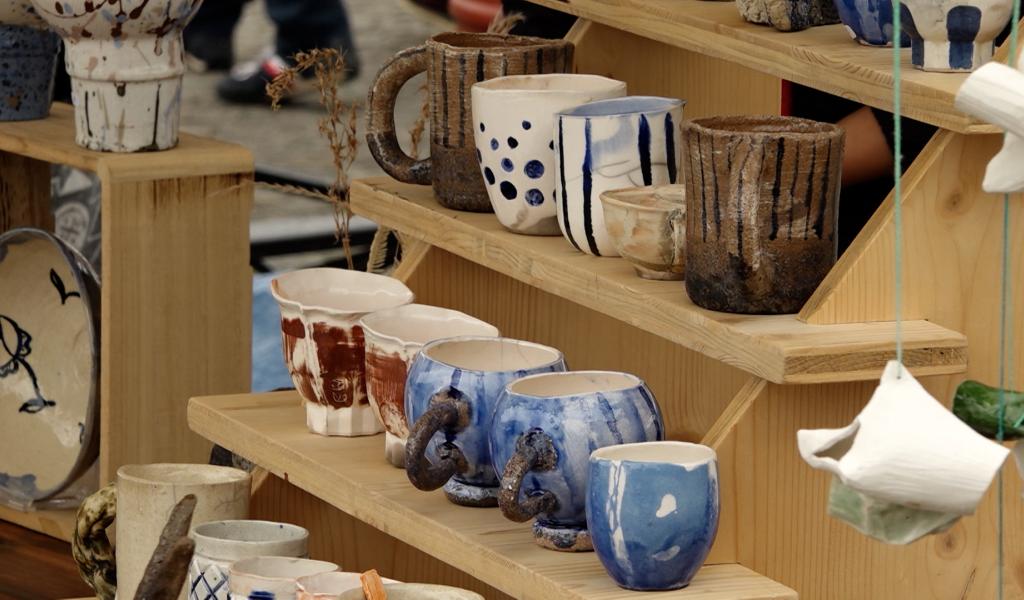 Nouveau succès pour le marché de la céramique d'Andenne