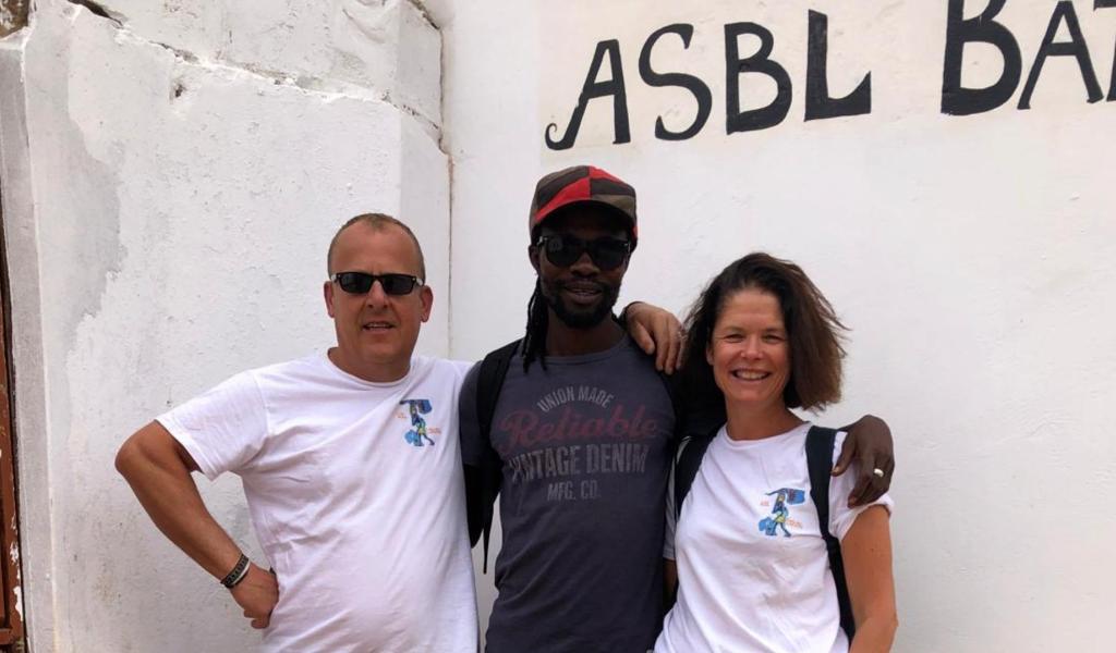 Des Namurois rénovent une école maternelle en Gambie