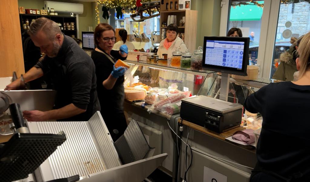 Fêtes de fin d’année - Ce commerce de Philippeville quadruple son effectif pour répondre à l'affluence