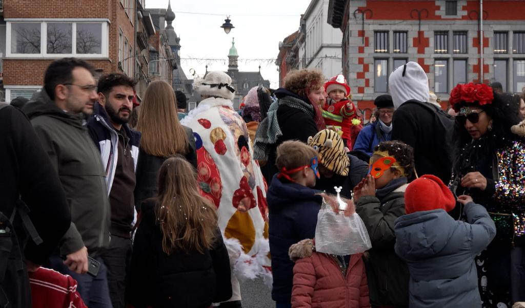 Deuxième édition pour le carnaval le plus lent du monde !