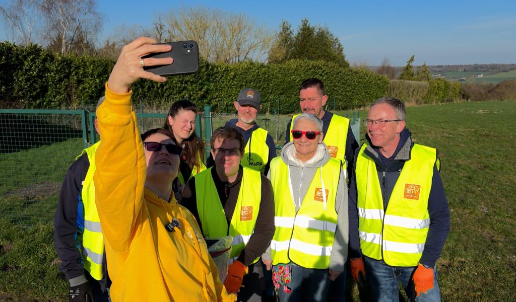 À Cerfontaine, depuis plus de 7 ans, les Ambassad’Heure traquent les déchets dans la nature