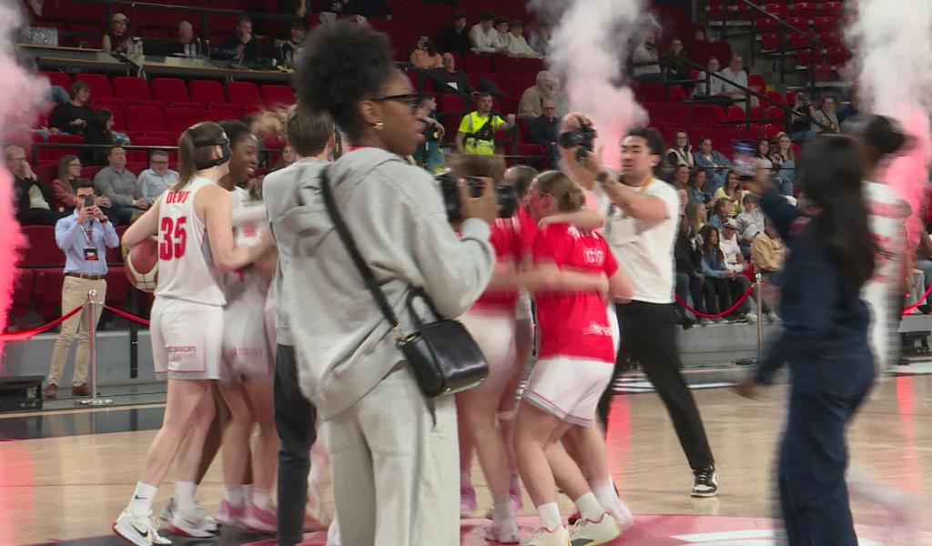 Sarah Dossou après Basket Namur Capitale - Castors Braine : "J'ai vraiment le sentiment qu'on a réalisé quelque chose de fort tous ensemble"
