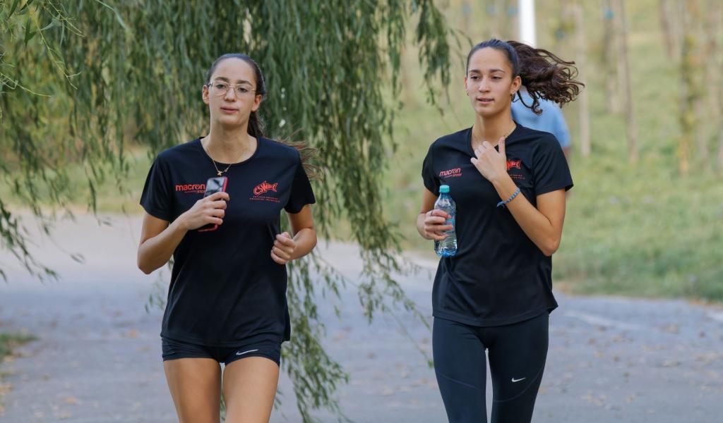 « Place aux filles », le jogging exclusivement féminin, investit les rues de Namur