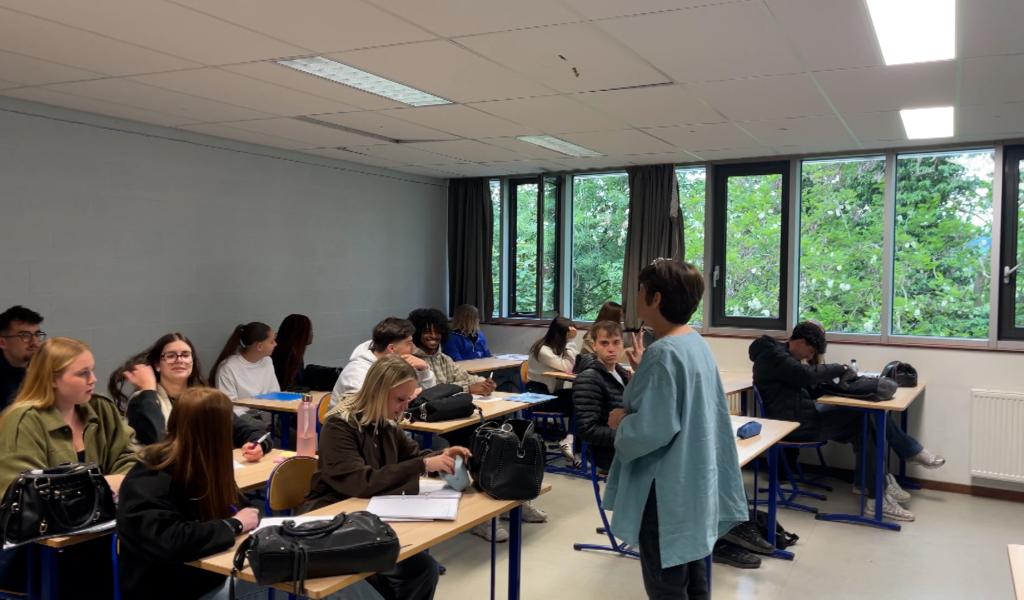 Enseignement: la colère des profs ne diminue pas
