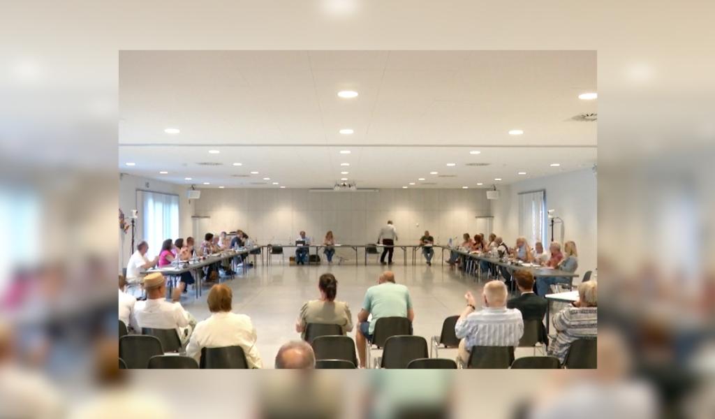 Jemeppe-sur-Sambre: le bourgmestre "poignardé dans le dos" démissionne