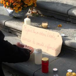Hommage funéraire : les profs réunis autour de la dépouille de l'enseignement