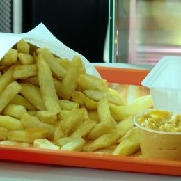 Vous reprendrez bien une petite frite ?