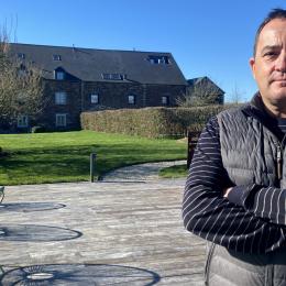 Christophe, hôtelier d'Ohey a décidé de passer son établissement en "adult only"