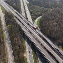 L'expresso : investissements à la base de Florennes, travaux E411 et distinction à Meux