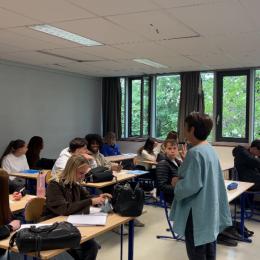 Enseignement: la colère des profs ne diminue pas
