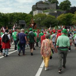Des milliers de travailleurs dans les rues à Namur contre les restrictions budgétaires de la majorité MR-Engagés