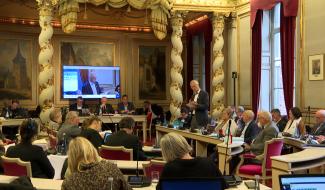 Le dernier budget de la législature voté, place à la campagne