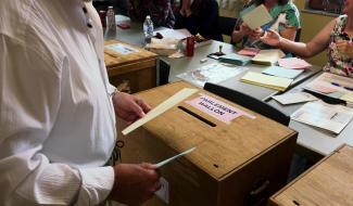 Au coeur d'un bureau de dépouillement