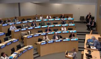 400 mineurs en danger... la ministre Lescrenier réagit