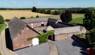 Lieux insolites du Namurois (7) : la ferme de Nevaucourt, lieu de sorcellerie à Cortil-Wodon