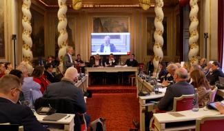 Budget provincial : la minorité critique l'exercice 2026