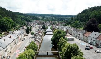 Gîtes touristiques à Viroinval : la commune fixe un nouveau cadre pour préserver ses villages