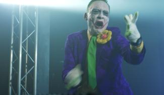 Le championnat de Belgique de Air Guitar fait étape à Namur