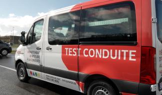 Namur : Une voiture adaptée aux PMR pour passer tests d'aptitude et permis de conduire