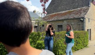 Les élèves de l'Athénée Royale de Doische exposent leurs photos au Centre Culturel