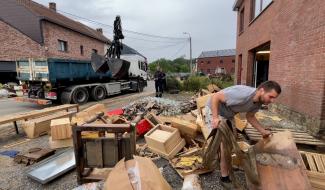Inondations: quand l'eau ravage son outil de travail
