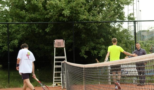 Tennis  : Tabora chute en interclubs et est éliminé dès les phases de poule de national 4