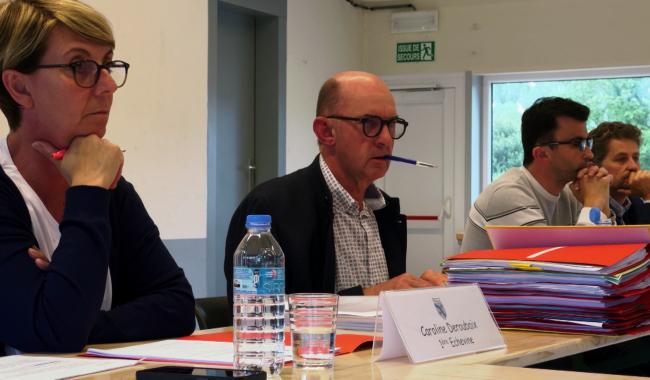 Y a-t-il trop de projets à Doische ?