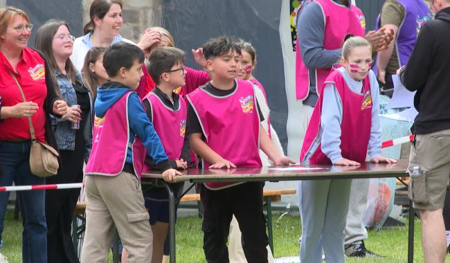 Les maisons de quartier à la fête en bord de Meuse