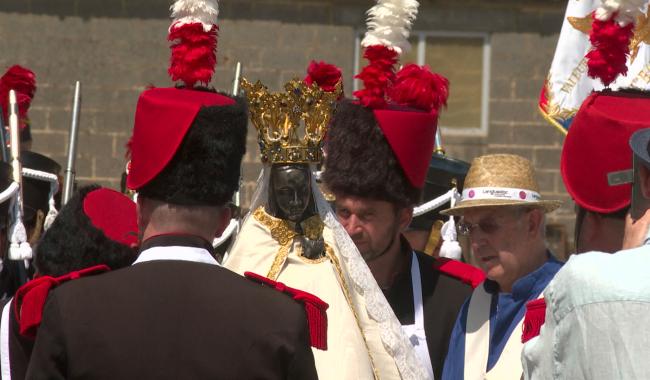 À Daussois, la Vierge de Walcourt sort exceptionnellement de sa basilique pour les 150 ans de son couronnement