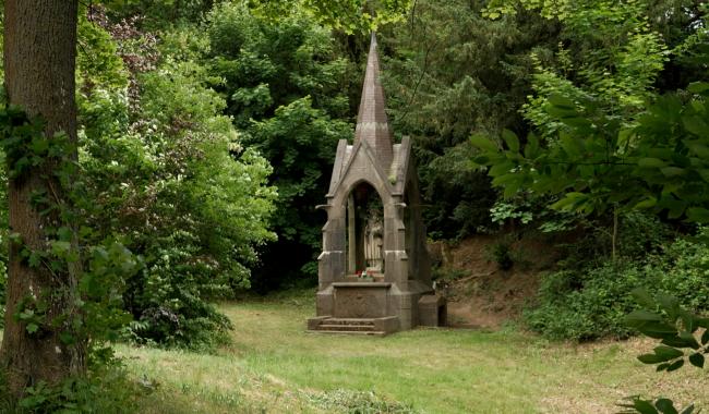 Lieux insolites du Namurois (4) : la chapelle Sainte-Renelde à Floreffe