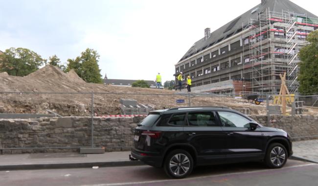 Le chantier des Dames Blanches à Namur : un dossier archéologique épineux !