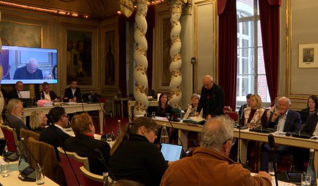 Conseil provincial : un PST et un bas de laine qui font débat