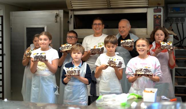Pour ces sept enfants, c'était la cerise sur le gâteau !