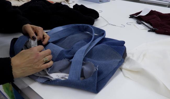 Seconde main: un projet d'upcycling pour redonner vie aux vêtements