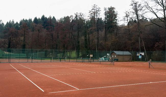 Feu vert pour le padel à Couvin après six ans d'attente
