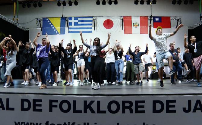 Un brassage de cultures et de folklores du monde entier, et une grande fête !