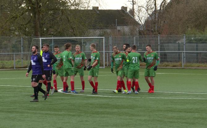 Provinciale 1 : Spy ravit ses supporters contre Rhisnes avec cinq buts et un triplé pour Sacha Vinck