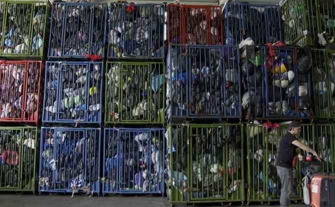 Tri et collecte des textiles usagés : le secteur dans de sales draps