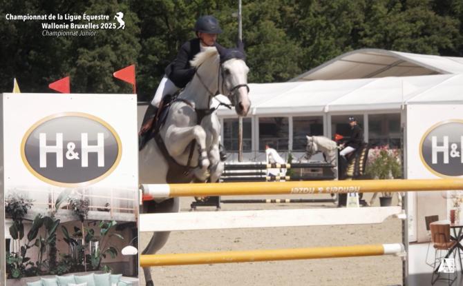 Live complet des championnats francophones de Jumping à Gesves, catégories juniors et seniors
