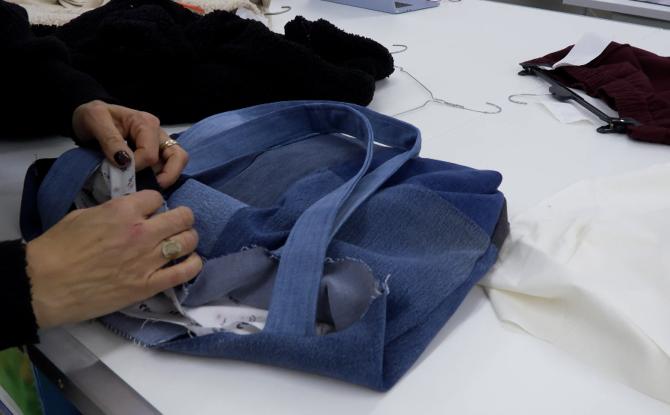 Seconde main: un projet d'upcycling pour redonner vie aux vêtements