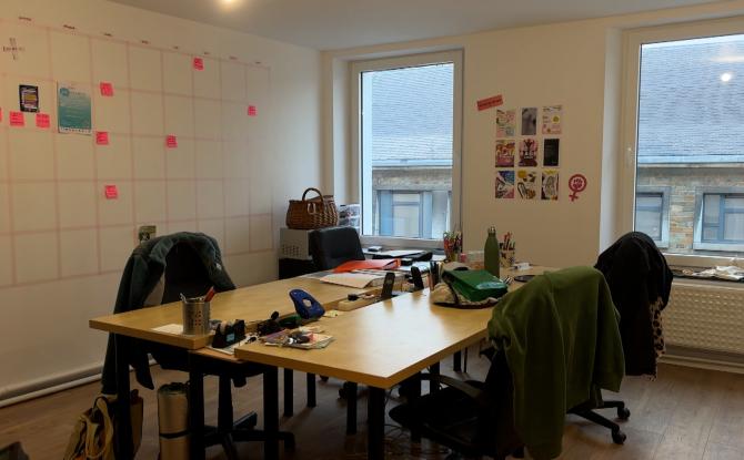 À Couvin, Infor Jeunes inaugure ses nouveaux locaux