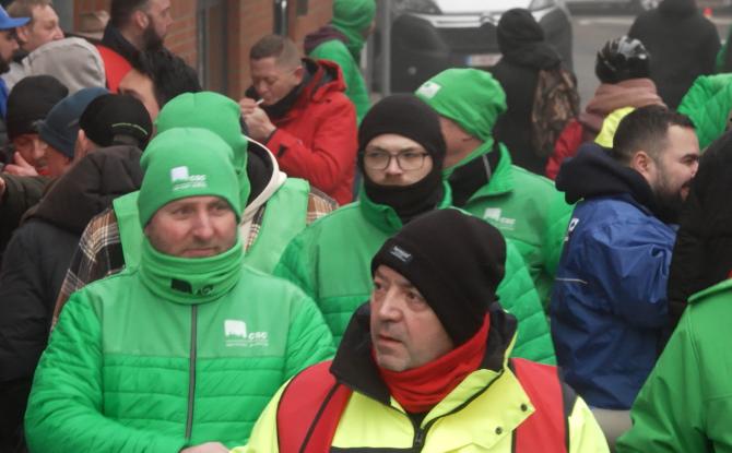 Les chauffeurs TEC manifestent à Namur contre la suppression de leurs acquis sociaux