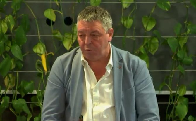 Andenne vote une motion et en reporte une autre