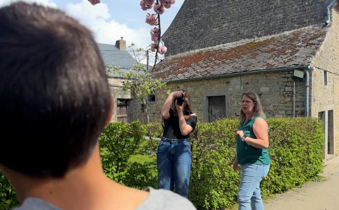 Les élèves de l'Athénée Royale de Doische exposent leurs photos au Centre Culturel