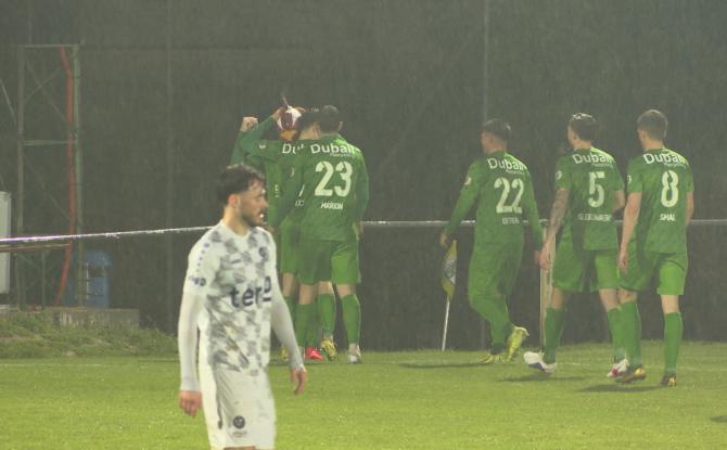 D1 ACFF : Meux s'impose dans un derby à sens unique face à Rochefort